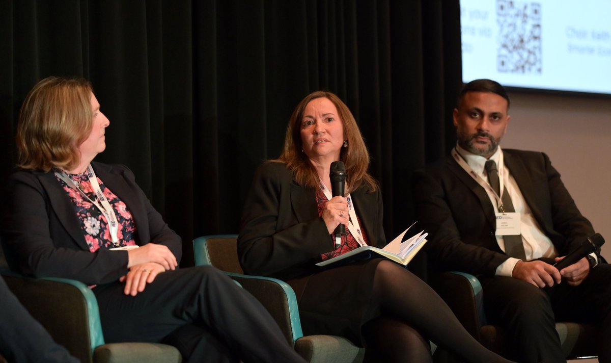 theIED's tweet photo. Now on to our #IEDConf2025 Question Time panel discussion chaired by @carryonkeith.

Featuring:
Adeel Aslam 
Sarah Longlands
Raquel Ortega-Argiles
Mark Hughes

This session is sponsored by @growthcouk https://t.co/ItCpMPttBM. https://t.co/3kUJBIVFLu