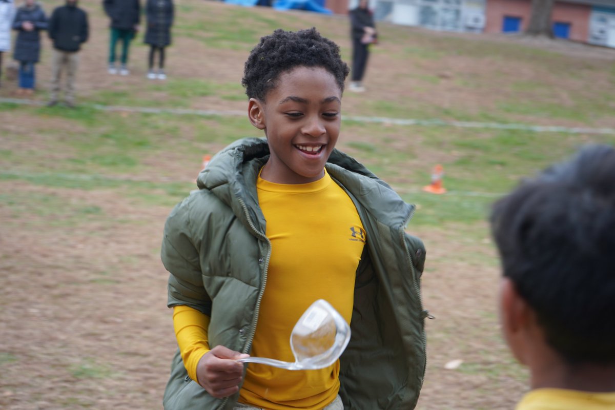 ccsdschools's tweet image. Reports of turkeys on the loose have been coming in all across #ClarkstownCSD! Turkey trots (📸: NC) have taken over the fields and playgrounds, filling the days leading up to the Thanksgiving break with lots of fun and fast feet. #ClarkstownCommitment #Motivated