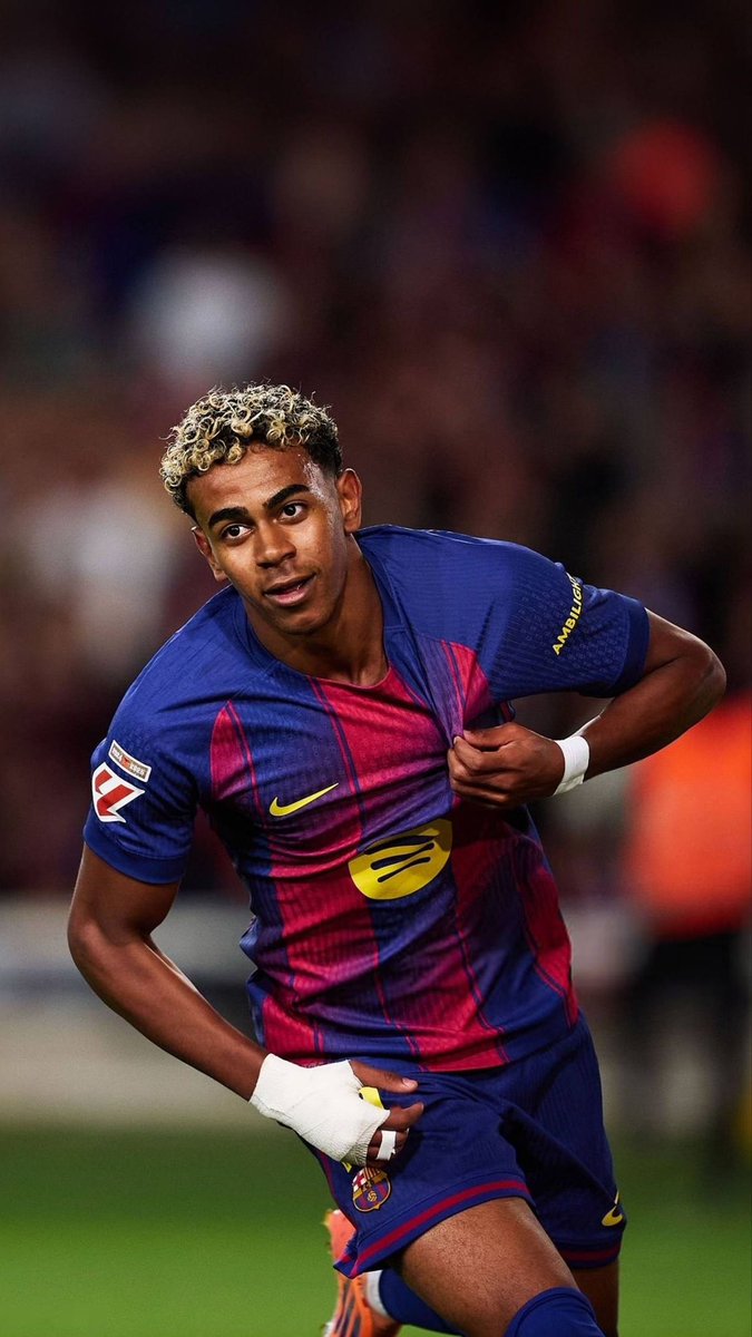 fcbharrison's tweet image. -Chelsea fans compared Estavao to you 
-They said you’re PR merchant 
-They said you only do whores 
-They said your pubic area is still hurting 
-They said they’re now familiar with your cut-in Gimmick 
-They said Cucurella will own you 

How do you respond tonight, idolo ?