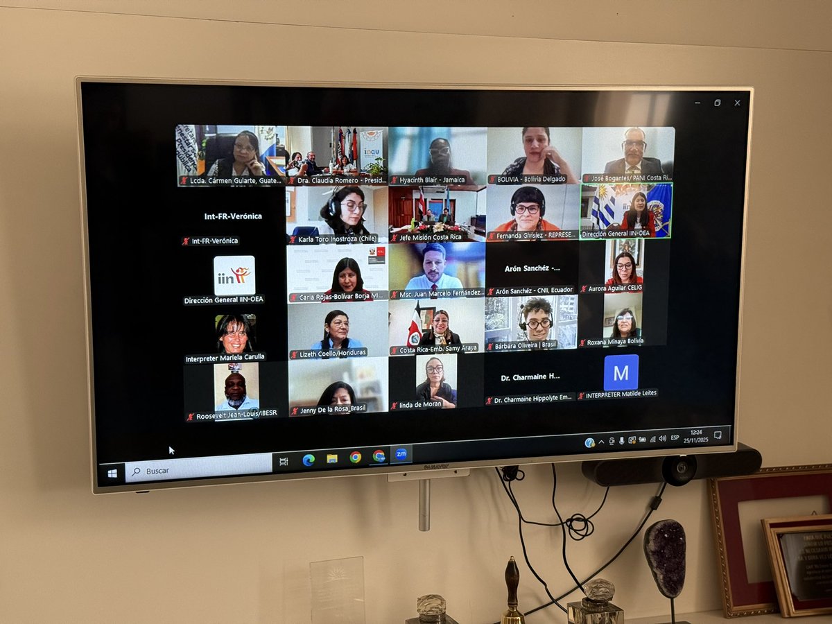 📢 Hoy, la Presidenta de INAU, Claudia Romero, asumió la presidencia del Consejo Directivo del Instituto Interamericano del Niño por un período de dos años.
El cargo representa un gran desafío para la defensa de los niños, niñas y adolescentes de las Américas y el Caribe.