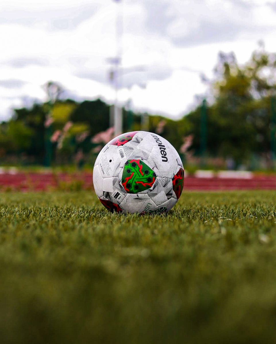 Balón oficial de la @ligatdp ⚽️

Próximamente disponible en nuestro sitio web: molten.com.mx

#Molten #LigaTDP #FeelTheEmotion