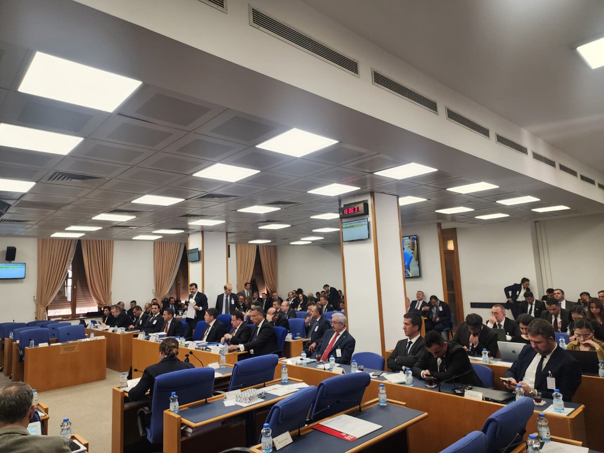 sureyyaoderici's tweet image. Adalet olmayan ülkemizde Adalet Bakanlığı’nın bütçesini görüşüyoruz!