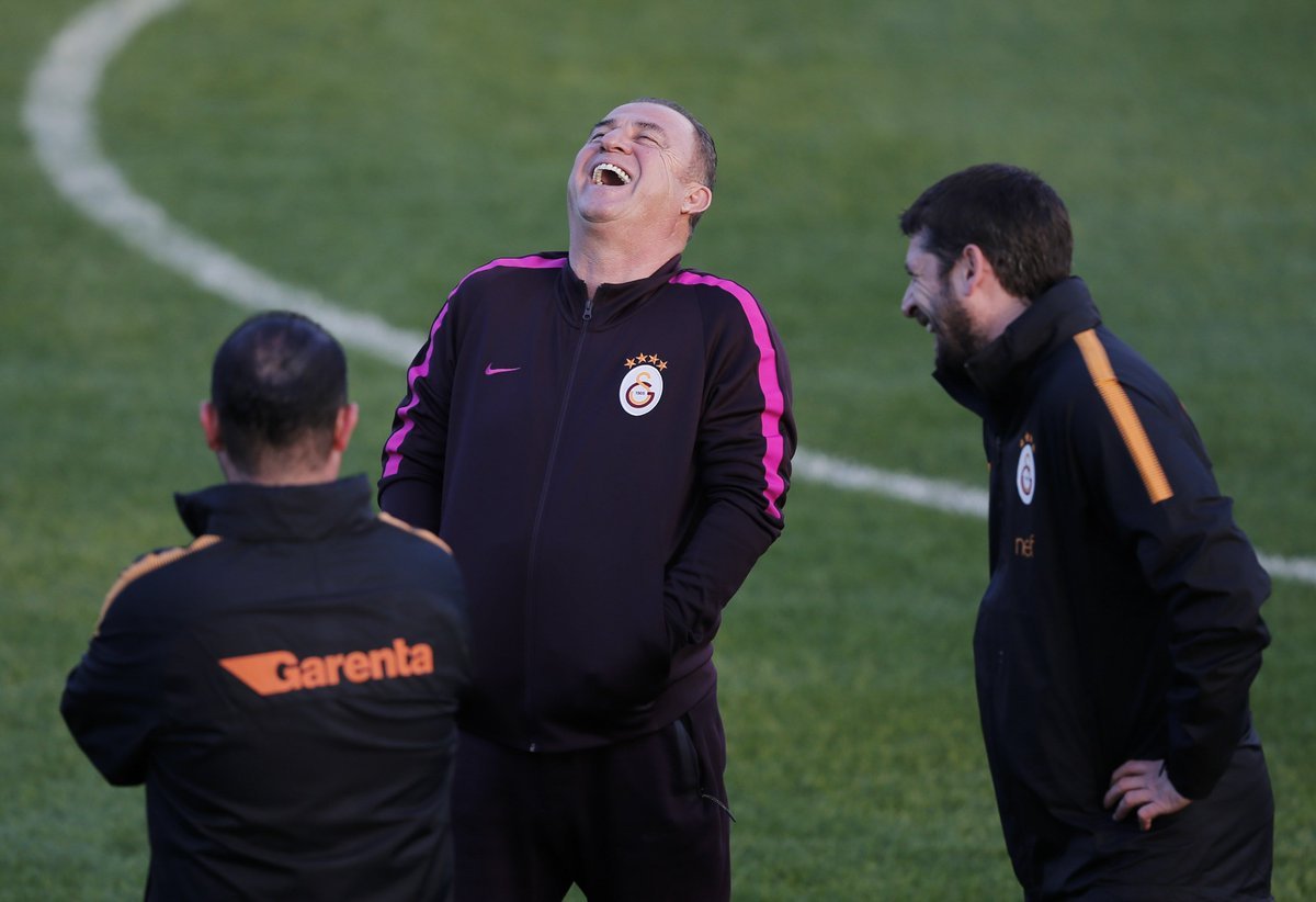 Osimhen126728's tweet photo. @mistosfatbok @thefenerbahce01 @TFF_Org https://t.co/Li0oH1Pypt