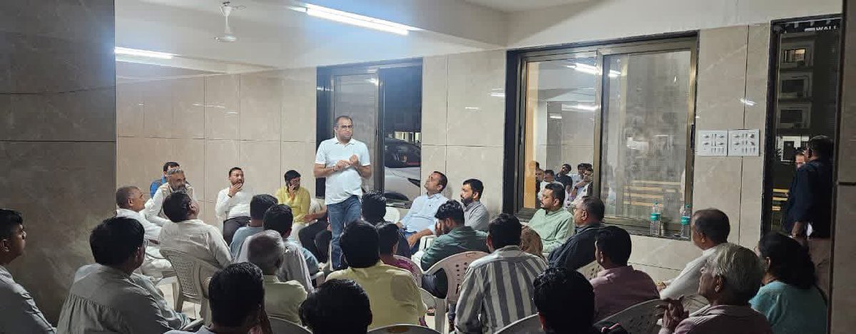 રાષ્ટ્રીય યાત્રા પૂર્વે વડતાલ નિવાસ ની જગ્યા પર આગળના દિવસો ના આયોજન ની બેઠક....🆎