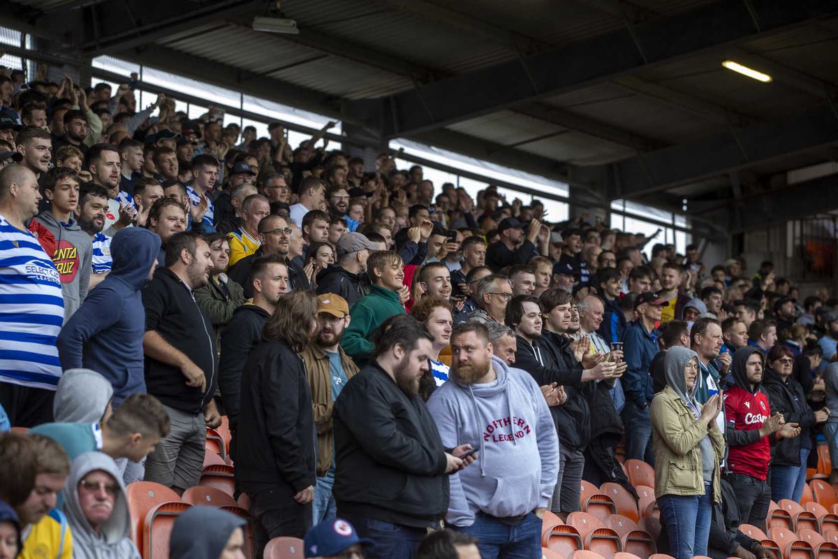 ReadingFC's tweet image. More than 600 of you are joining us in Blackpool on Saturday for the early kick-off. Thank you for your tremendous support👏

For anyone still undecided, tickets will go off sale at midday on Friday but can still be purchased on the day, from the white booth near the away…