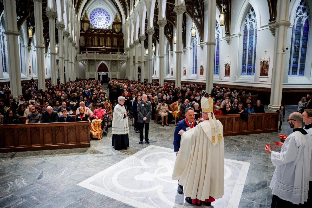 Cathedral of the Holy Cross tweet media