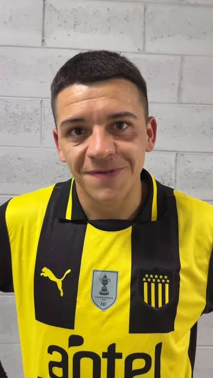 Fiorella_73's tweet image. Diego García fue condenado a 6 años y 8 meses de prisión con detención inmediata. Peñarol deberá rescindir hoy el contrato del jugador, tal como se acordó con la Secretaría de Género el día de su contratación. 

@CarveDeportiva 
@vtvnoticiasuy 
@arribagente