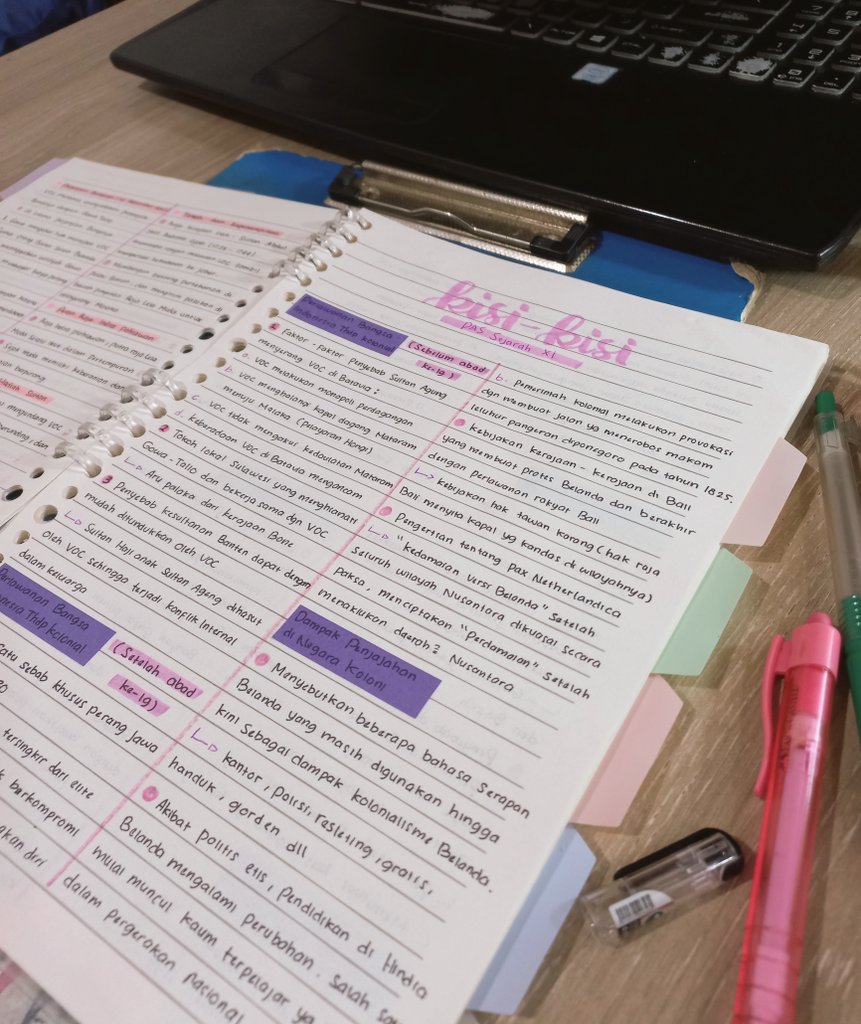 gracellyen's tweet photo. D-1 exam 😪🤯 wish me luck https://t.co/rqcAYnsgV3