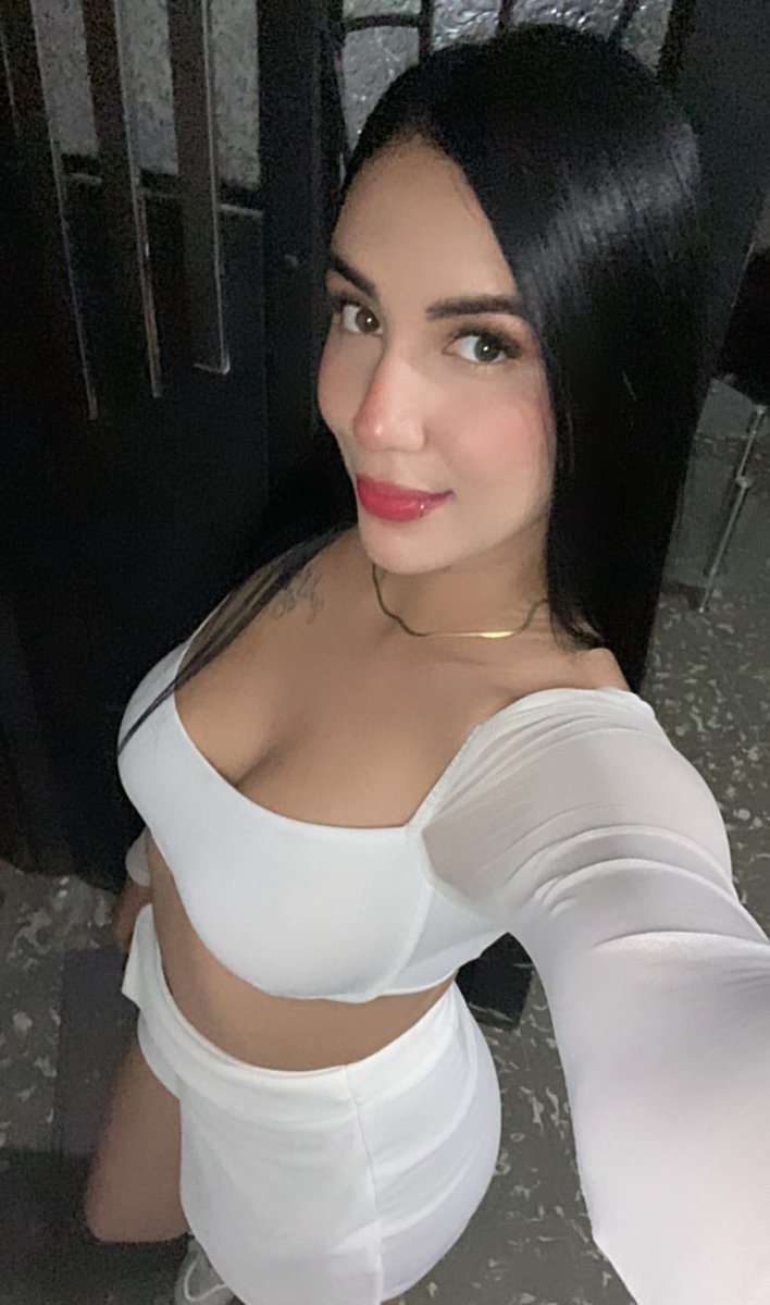 MELU♡ Post by Mel on X: 🤍 volví