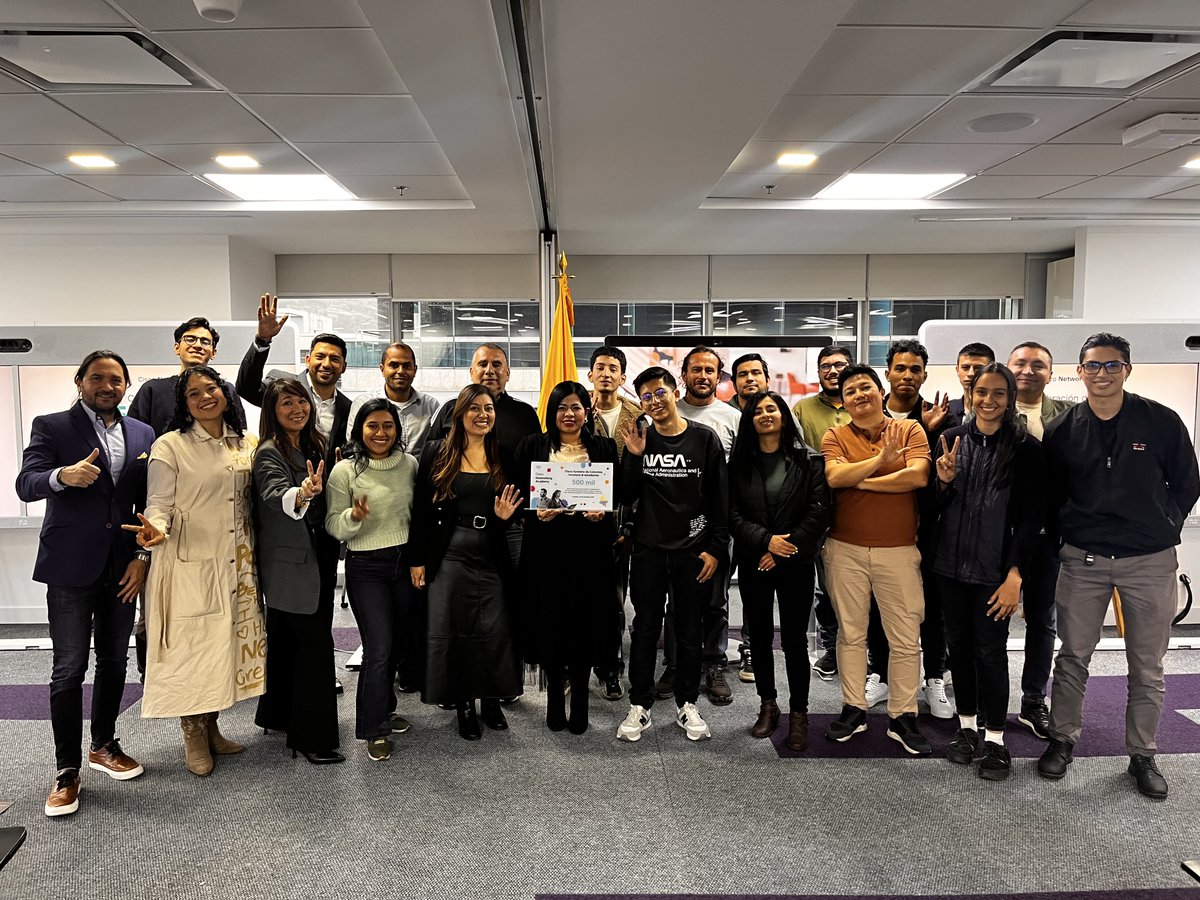 CiscoNetAcad's tweet image. 🎉 Colombia has reached 500,000 students in Cisco Networking Academy! 🇨🇴✨

Thanks to all the students and partners who make this great community possible. Let’s keep learning and growing together towards a future full of opportunities in technology, cybersecurity, AI, and more!