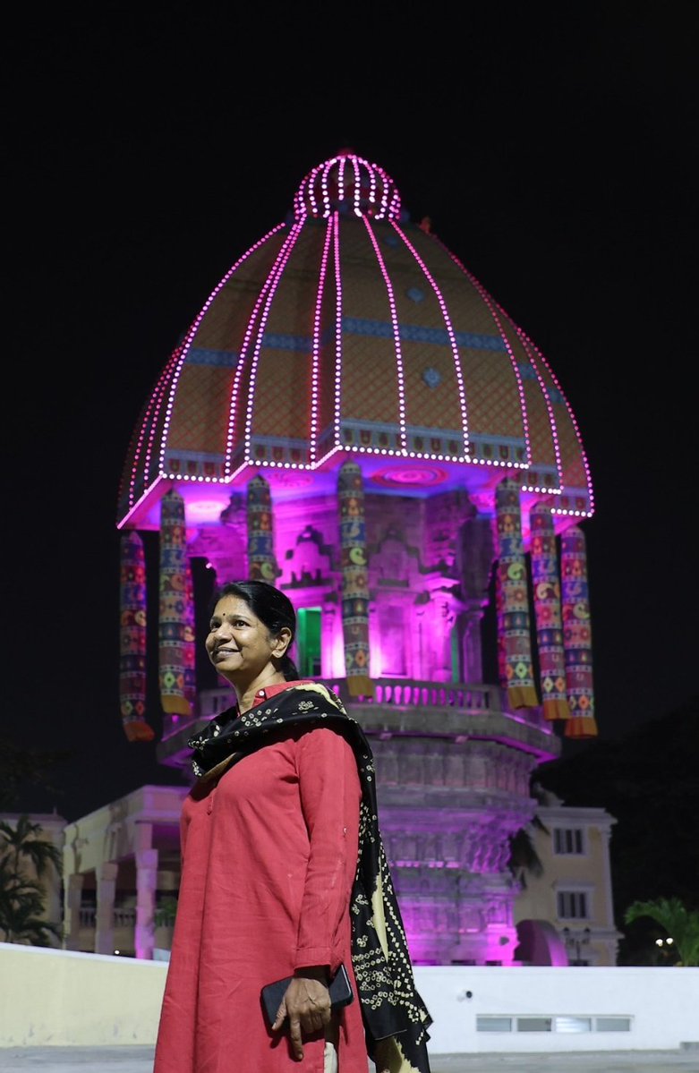 KanimozhiDMK's tweet image. தைத் திருநாளையொட்டி  நடைபெறவிருக்கும் ‘சென்னை சங்கமம் - 2026’ நிகழ்வுகளுக்கான முன்னேற்பாடுகளை, இன்று அமைச்சர் திரு. @PKSekarbabu அவர்களுடன் ஆய்வு செய்தோம்.

#ChennaiSangamam2026