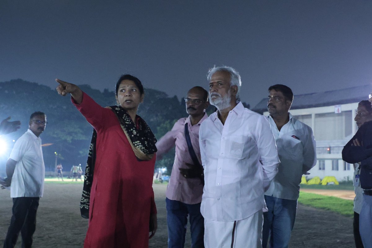 KanimozhiDMK's tweet image. தைத் திருநாளையொட்டி  நடைபெறவிருக்கும் ‘சென்னை சங்கமம் - 2026’ நிகழ்வுகளுக்கான முன்னேற்பாடுகளை, இன்று அமைச்சர் திரு. @PKSekarbabu அவர்களுடன் ஆய்வு செய்தோம்.

#ChennaiSangamam2026