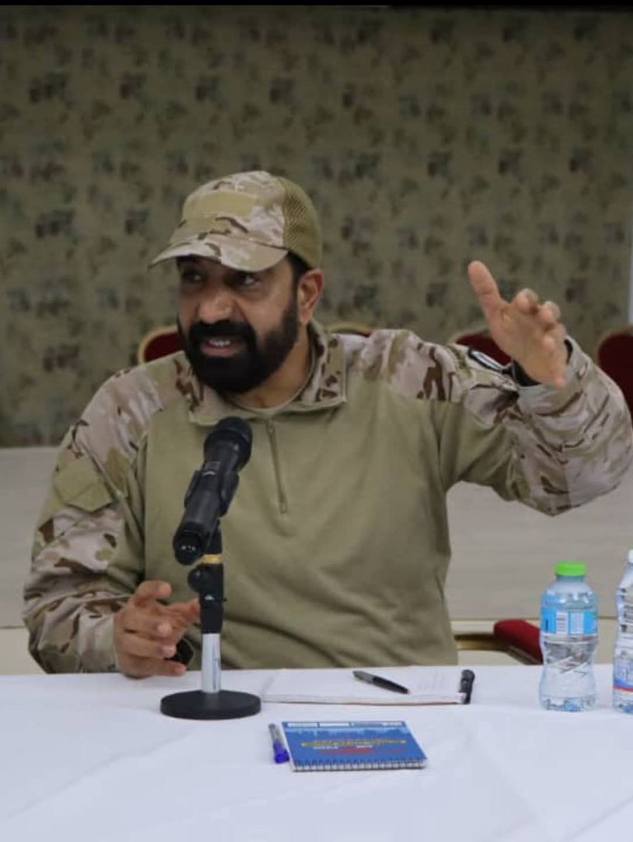 زعمَ الفرزدقُ أنْ سيقتلَ مربعاً
فأبشر بطولِ سلامةٍ يامربعُ

#بقايا_الضاحية_الجنوبية