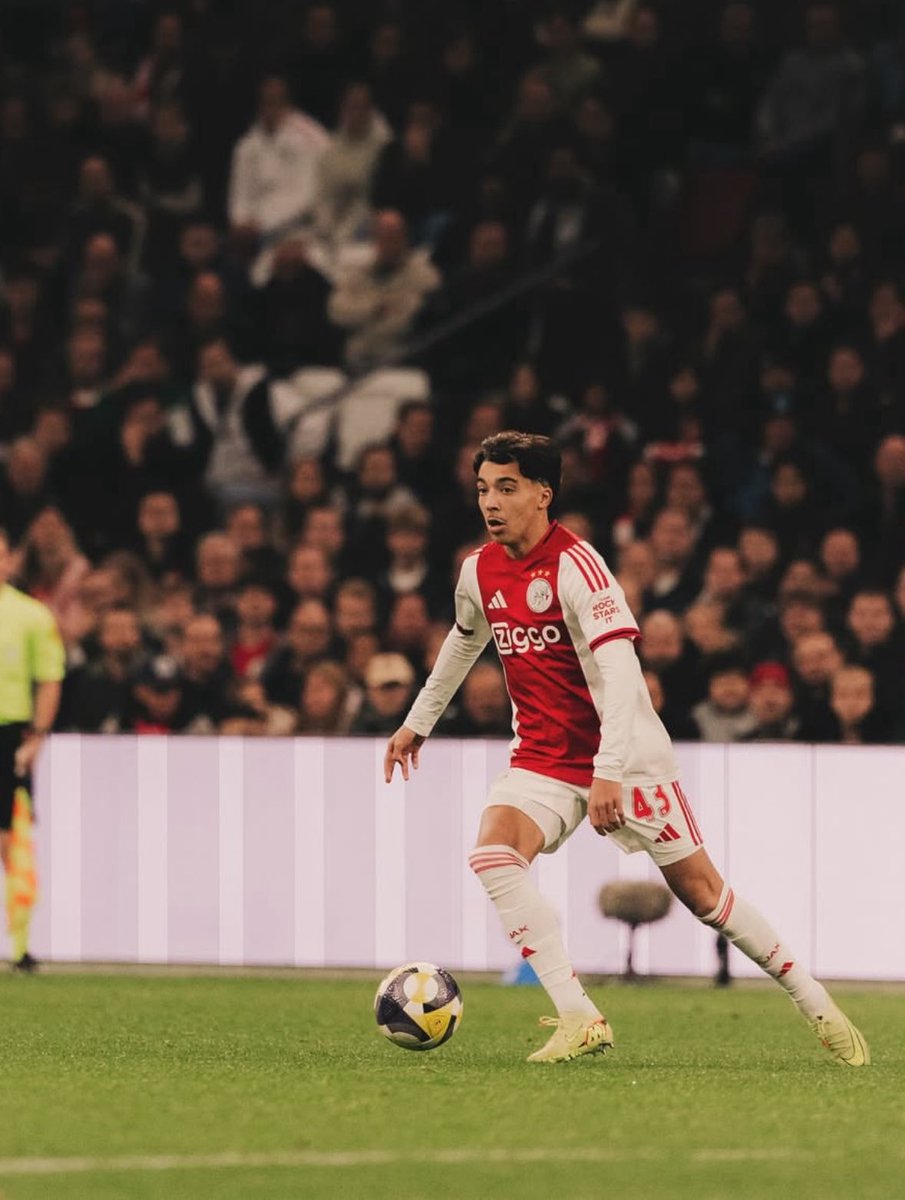 AFCA_Micah's tweet image. Pak je kans jongen. ❤️

#Ajax