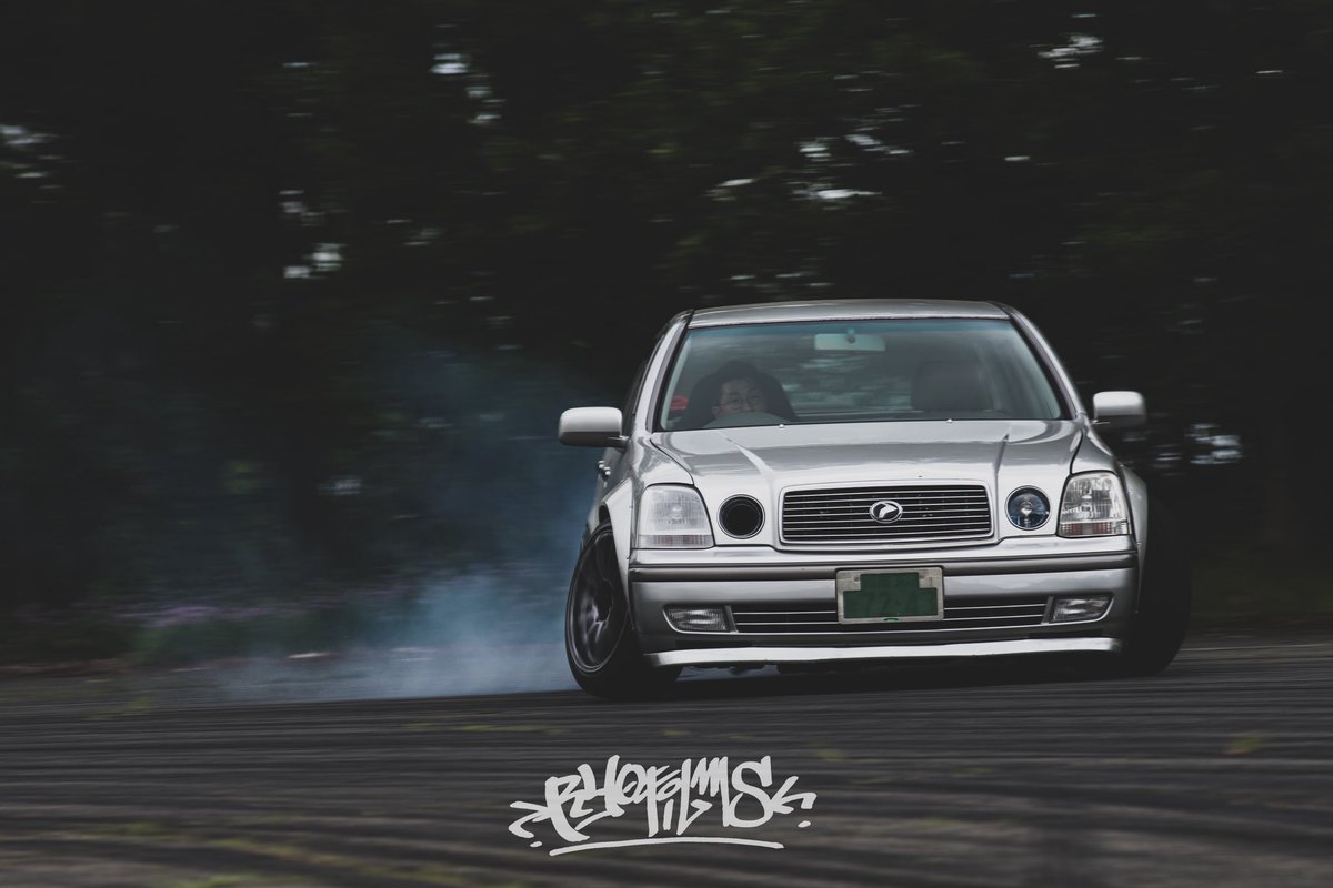 #スポーツ4ドア選手権