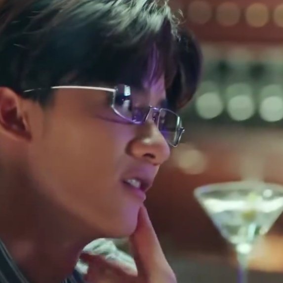 PolcaMinati's tweet image. The greedy look 🤤