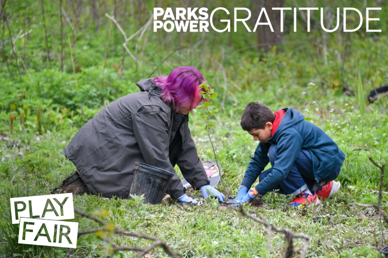 NY4P's tweet image. This #Thanksgiving, we&apos;re grateful to @NYCParks for fostering joy and connection.

#Parks2030 is the Play Fair Coalition&apos;s vision for thriving, fully funded parks that build community and improve NYers&apos; quality of life.

Sign on at playfair.nyc

#ParksPower #Gratitude