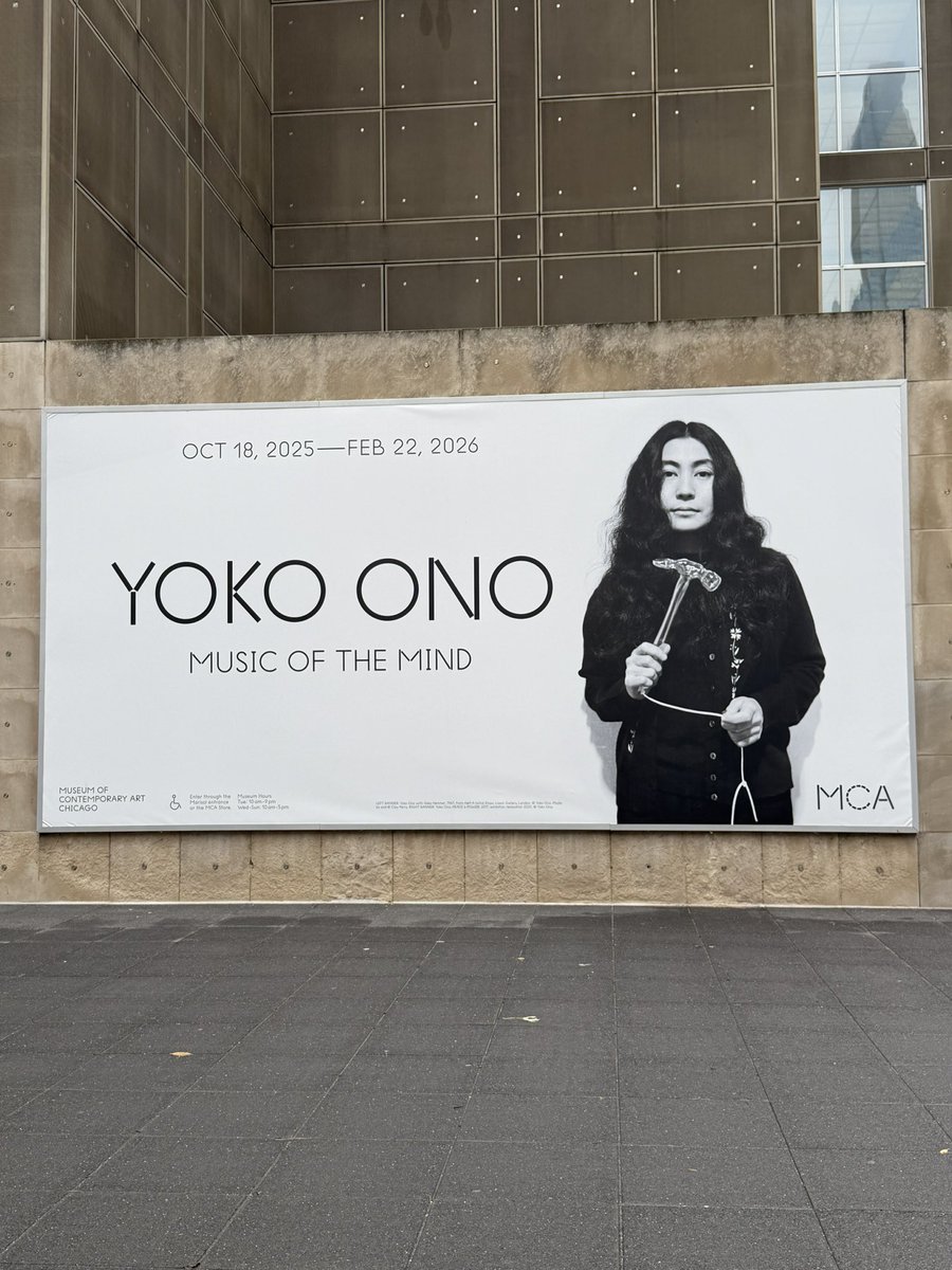 NicoleBdorf's tweet image. Came to Chicago for Paul McCartney closing night concert, ran into Yoko Ono on our way to breakfast 👀✌️
#GotBackTour #Tonight #MCA #MuseumOfContemporaryArt #Art #Exhibit #Yoko