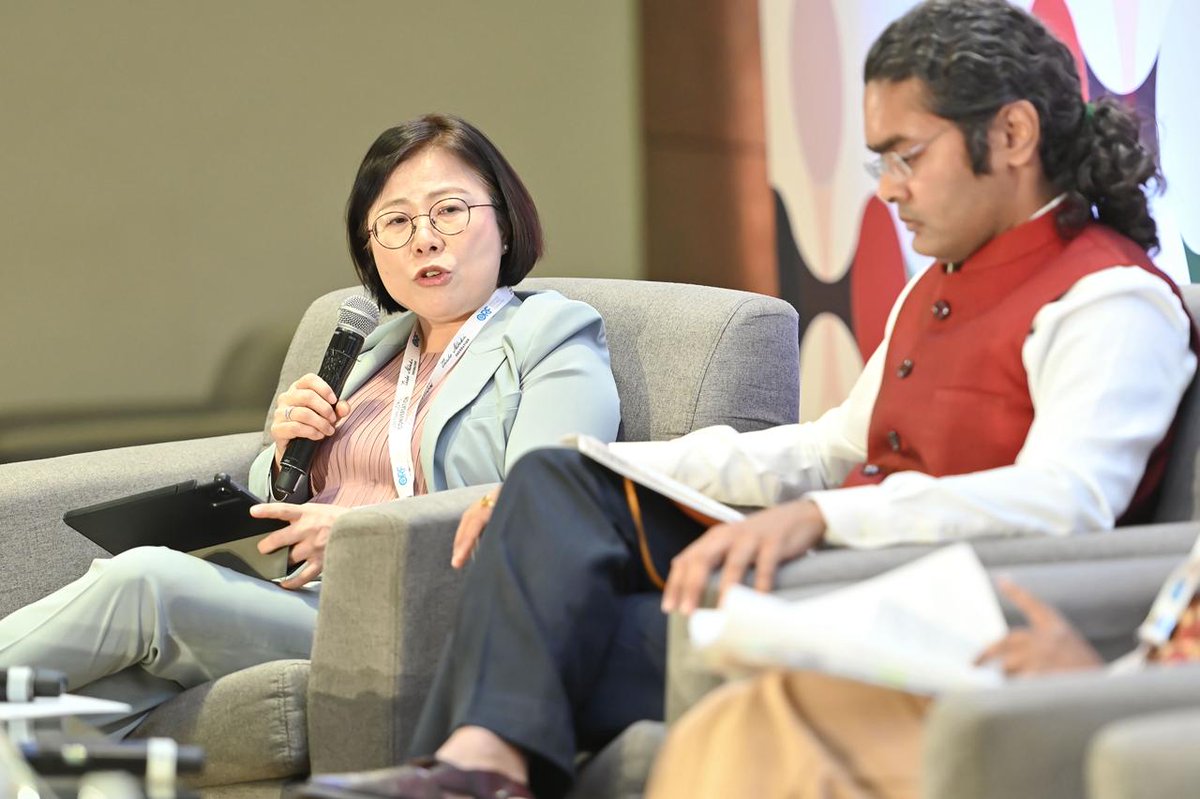 orfonline's tweet image. #Digitaltechnology is no longer just a technical issue for the #GlobalSouth. It has become a developmental and #geopolitical concern that shapes #growth, power, and long-term sovereignty.

#CapetownConversation2025