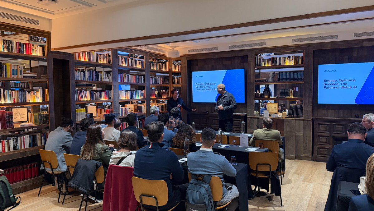 Hiberus's tweet image. 💧Innovation in @drupal and #AI: Exclusive Event with @acquia
A meeting space for digital leaders where the company presented its latest innovations, market trends and its vision on how AI can accelerate and simplify digital projects.
More🔗hiberus.com/partners/acqui…
#WeAreDifferent