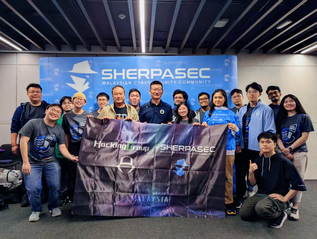 HackingGroup tweet media