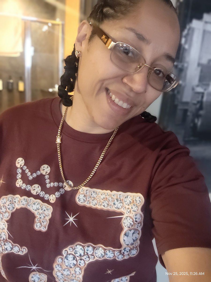 msking72's tweet photo. Yes it's #MyBirthday #ThisIs53 #Blessed #SagShit https://t.co/bTwjGic5hd
