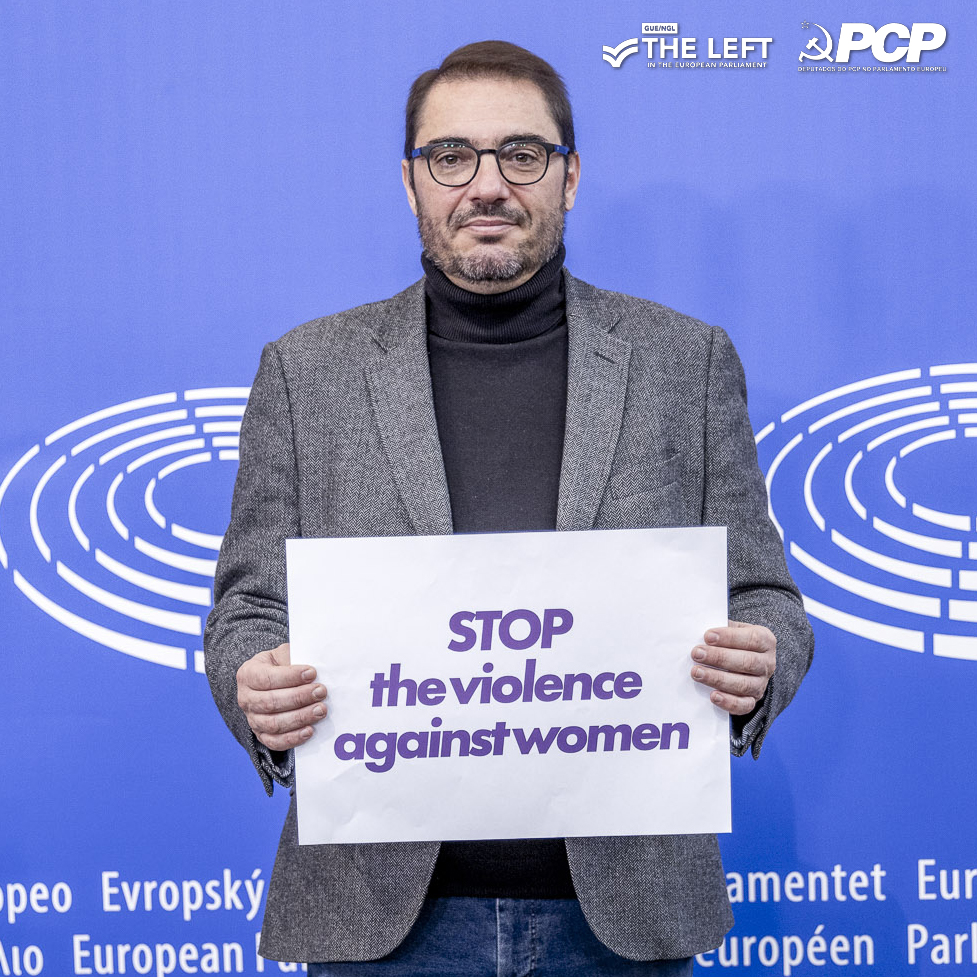 deppcppeguengl's tweet image. 👭 🗣 Hoje assinalamos o Dia Internacional para a Eliminação das Violências sobre as Mulheres, saudando a longa e corajosa luta das mulheres pela sua emancipação e a plena realização dos seus direitos, mas também realçando que ainda há um longo caminho a percorrer para garantir a…