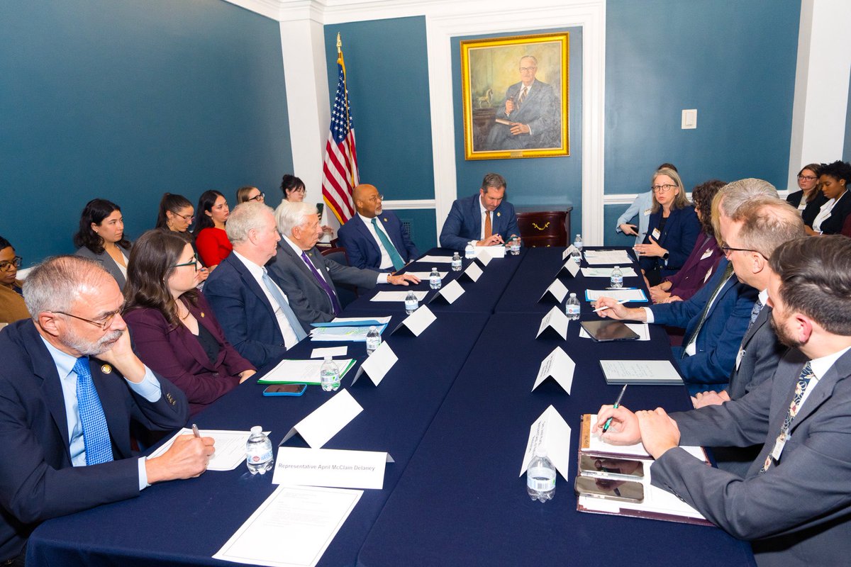 RepSarahElfreth's tweet image. Having dedicated the majority of my career to preserving the Chesapeake Bay, I know the hours of tireless negotiation and deliberation that went into the “Beyond 2025” watershed agreement to guide the next decade of collaboration. I’m grateful to Secretary Josh Kurtz, Secretary…