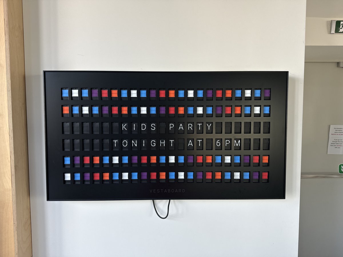 HyperscienceAI's tweet image. Thinking back to the end of September brings back such warm memories! To celebrate the start of the school year, we hosted a lively party for our energetic little guests in our office. It was an afternoon full of laughter, adventure, and smiles. Here are some photos.