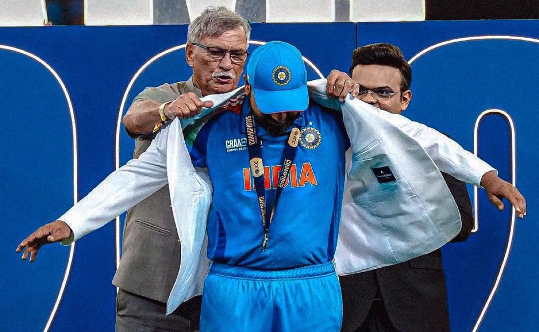 mufaddal_vohra's tweet image. 🚨 ROHIT SHARMA - FIRST ACTIVE CRICKETER TO BE ANNOUNCED AS THE BRAND AMBASSADOR OF THE ICC. 🚨