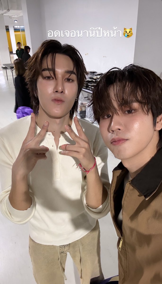 isknnu's tweet image. เปรมมุ่งเกิน รู้มือว่ะ 😳😳