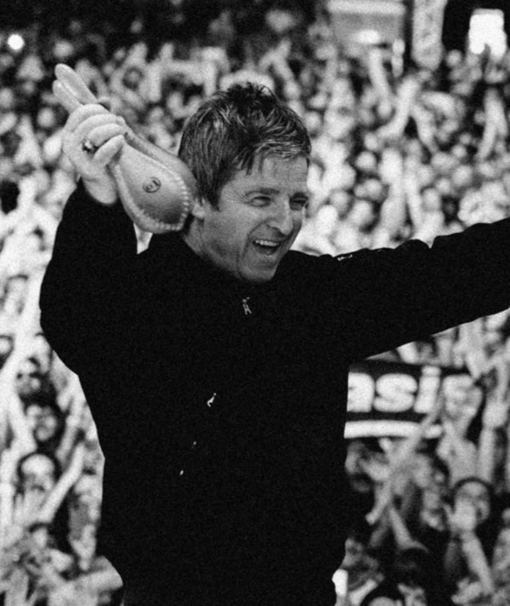 alivedemo's tweet image. he&apos;s on top of the world