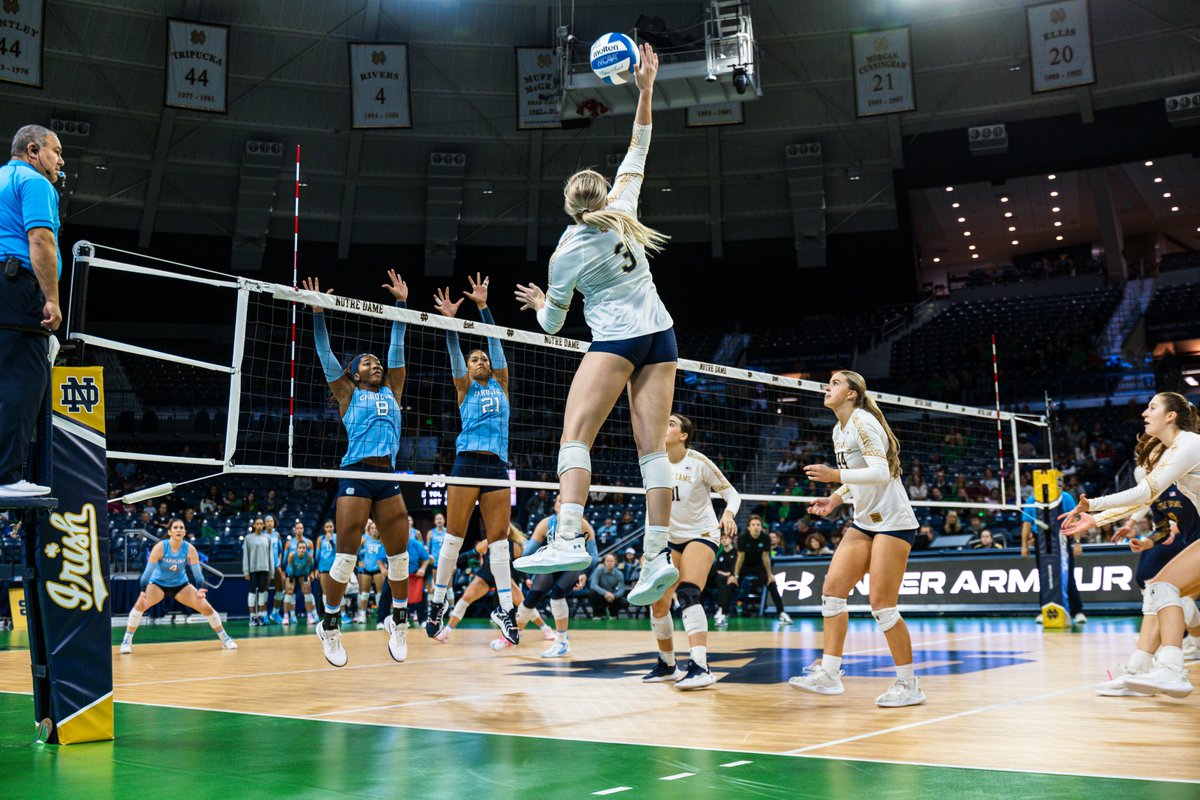 NDvolleyball's tweet image. 𝑺𝒆𝒏𝒊𝒐𝒓 𝑺𝒑𝒐𝒕𝒍𝒊𝒈𝒉𝒕: #𝟑 𝑨𝒗𝒆𝒓𝒚 𝑹𝒐𝒔𝒔

Avery has recorded 321 kills and 151 digs while playing 143 sets during her Irish career

Join us Saturday at Purcell Pavilion for Senior Day 🏐

#GoIrish☘️