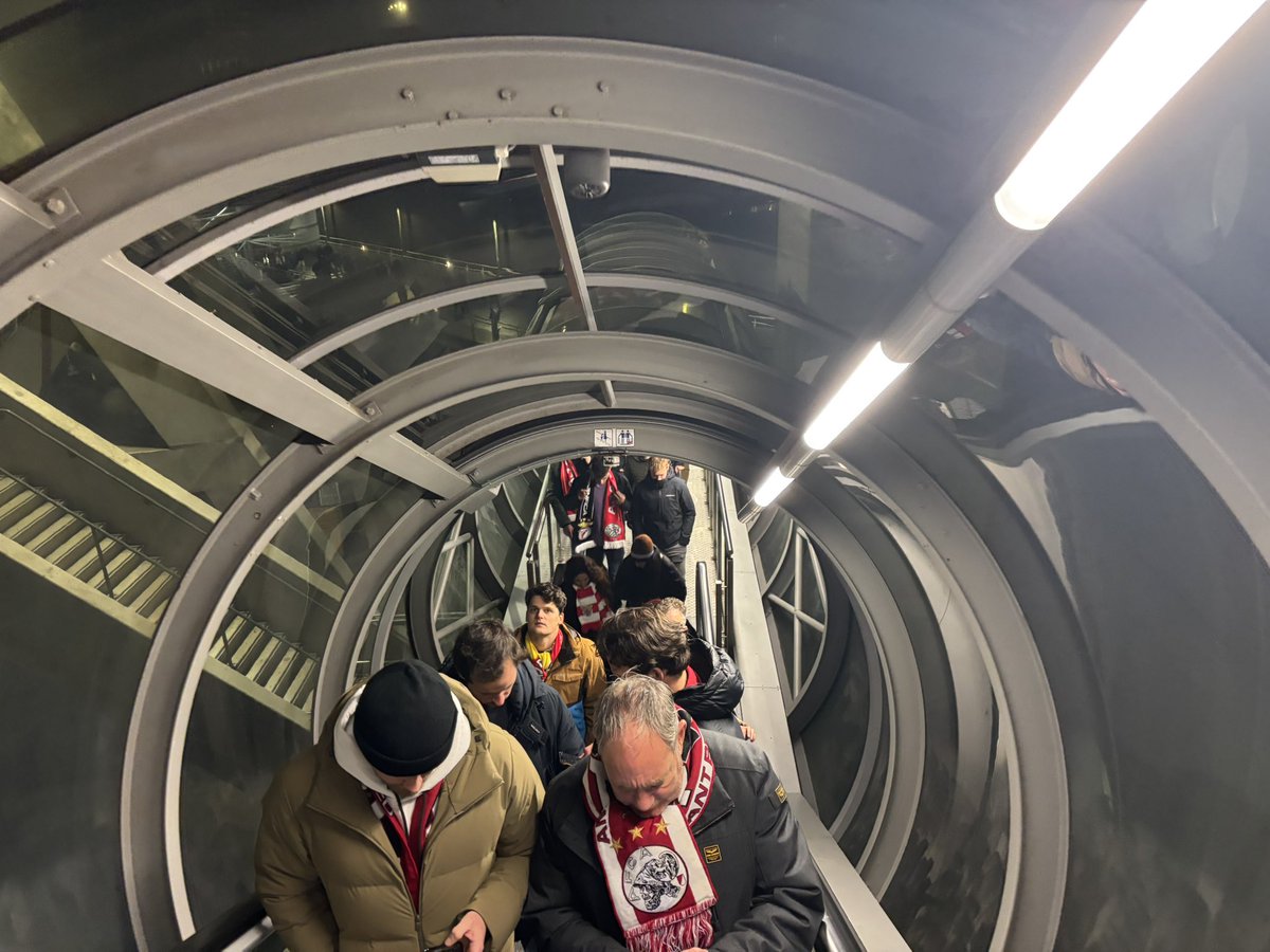 ajaxlife's tweet image. Gaan we weer. #ajax #ajaben