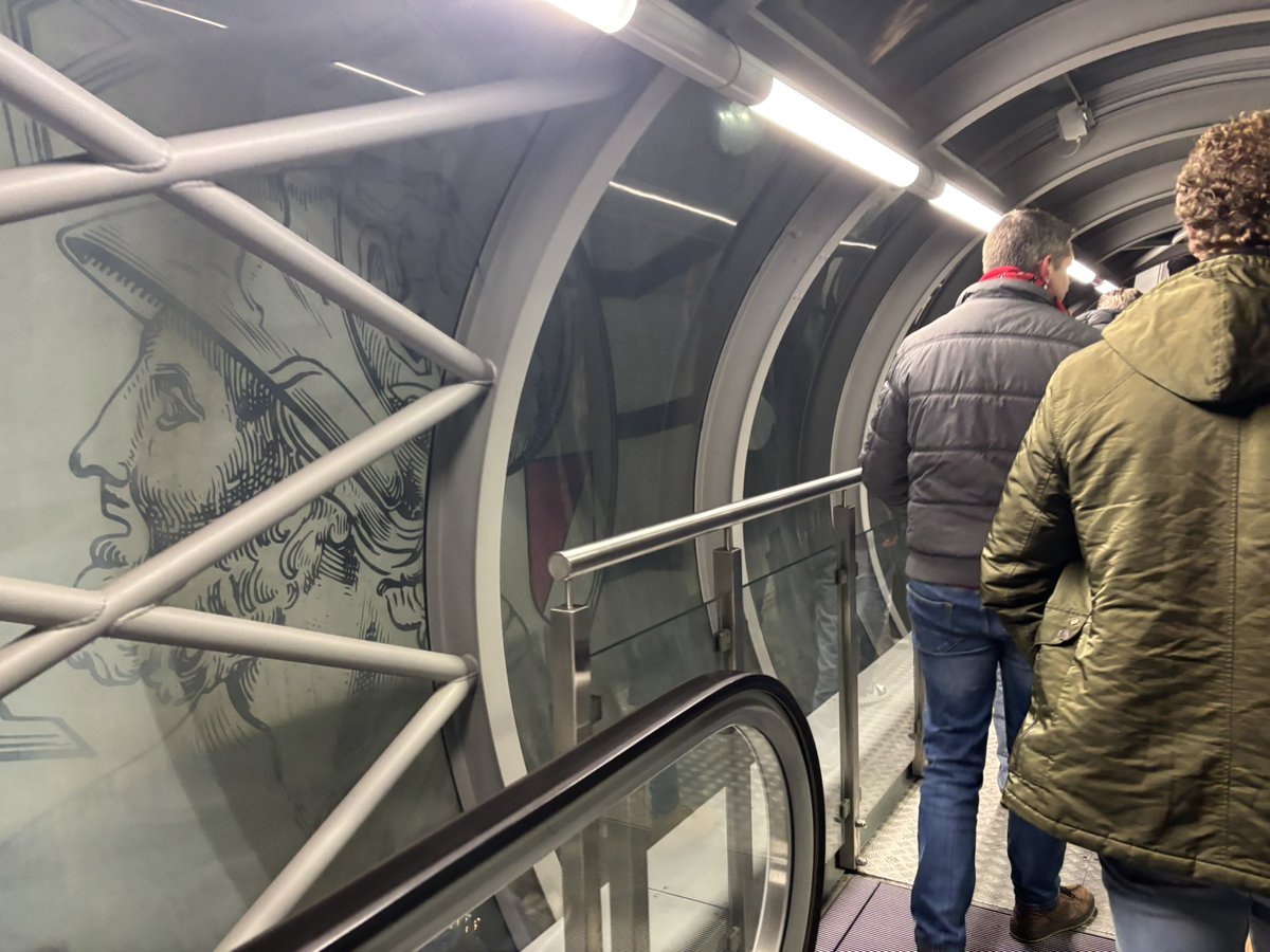 ajaxlife's tweet image. Gaan we weer. #ajax #ajaben