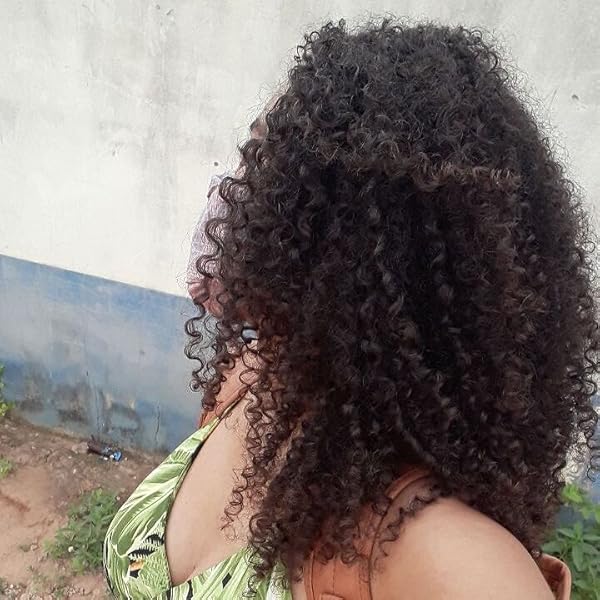 lendosaficos's tweet photo. LANÇAMENTO 🗣️ "Se permitindo amar", de @vanautora, está disponível na Amazon!

A cardiologista Marília vive fechada para o mundo, até que Aurora surge em seu jardim e, com delicadeza, faz renascer sentimentos que ela acreditava ter perdido.

🔗 https://t.co/p5Yg7NyLdy https://t.co/6ZgZpvEOJh