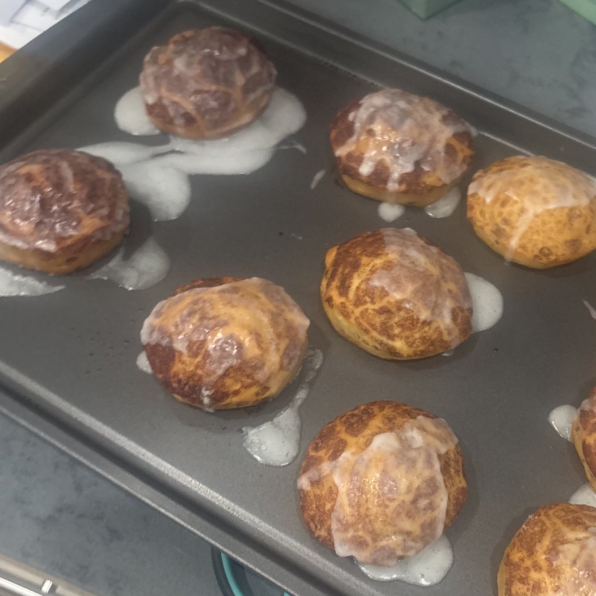 JohnnieGuilbert's tweet image. I made cinnamon rolls for friendsgiving yesterday 

This is why I don’t cook.

It’s not cum.