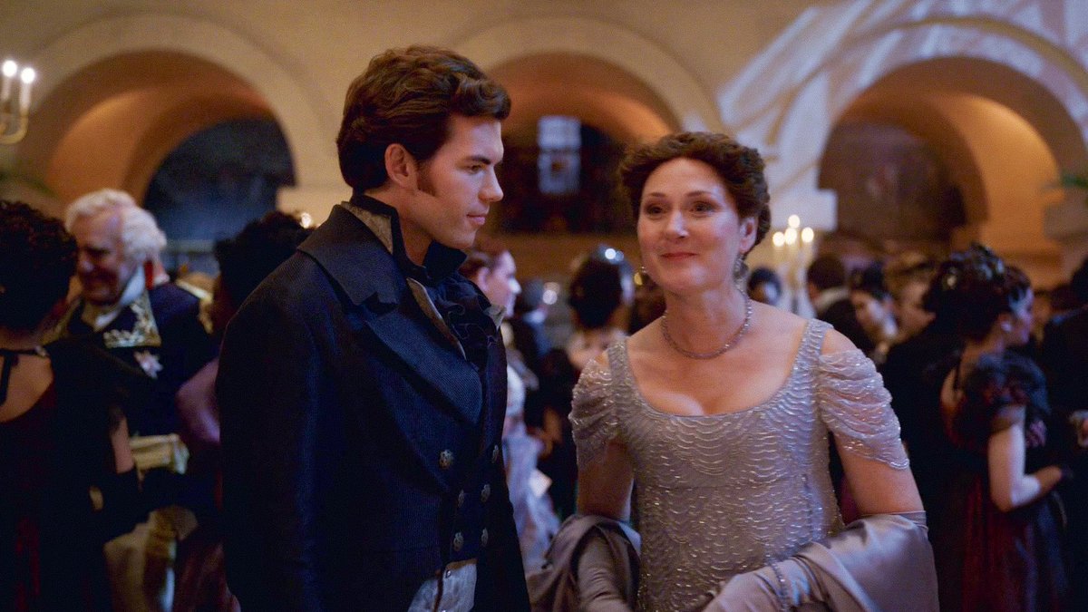 thinkercolinb's tweet image. oh, violet bridgerton, the polin shipper that you are!🫡💛