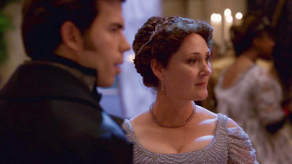 thinkercolinb's tweet image. oh, violet bridgerton, the polin shipper that you are!🫡💛