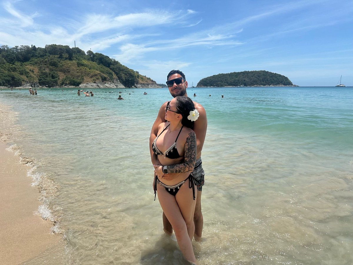 cryptoblaney's tweet image. I asked her if she wants to be my wife

she said ‘depends on market conditions.’