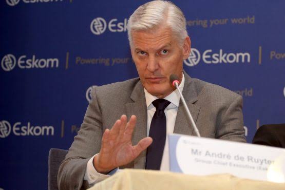 SuperiorZulu's tweet image. Racists kept quiet when Andre de Ruyter earned R22m as Eskom CEO while SA experienced the worst loadshedding in history, and Eskom made R60bn loss in his tenure. Clearly, their hate isn&apos;t &quot;inefficiency&quot; because Andre was an inefficient public sector CEO
x.com/GarethCliff/st…