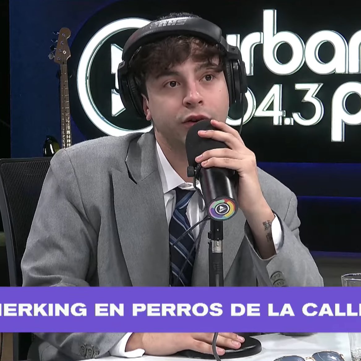 julidata's tweet image. que le paso?