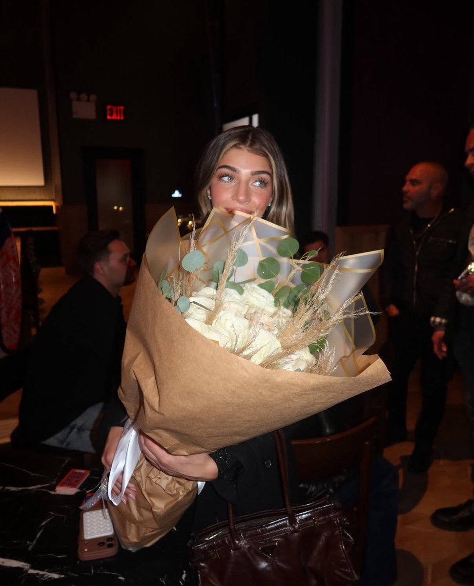 HousewivesHub's tweet image. Joe Gorga was at Gia Giudice’s #SpecialForces watch party! Gia won the show! 💪🏽❤️