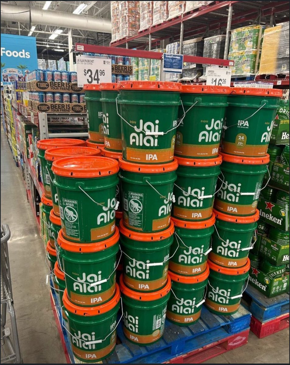 guhlo's tweet image. Chaos beer/beverage packaging