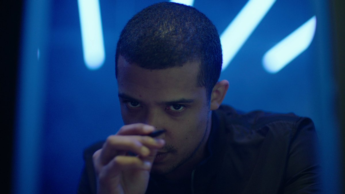 dailyraleighr's tweet image. Jacob Anderson in The Super Recogniser (2017)