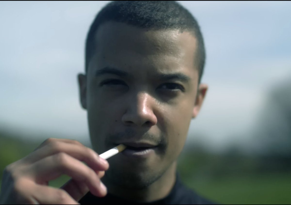dailyraleighr's tweet image. Jacob Anderson in The Super Recogniser (2017)