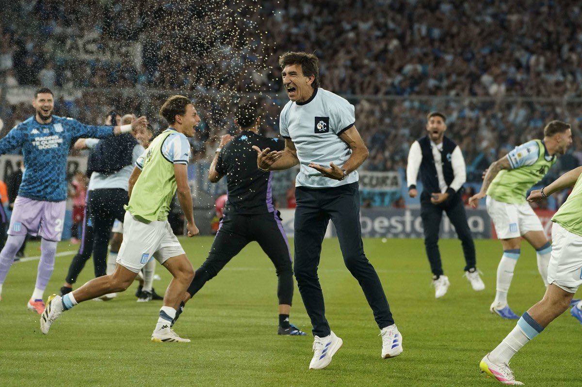 Sos lo más grande que hay, pase lo que pase. Te voy a agradecer todos los días y ojalá sigas mucho tiempo más.

Racing en estado puro. Y vamos por más, Gustavo 🩵