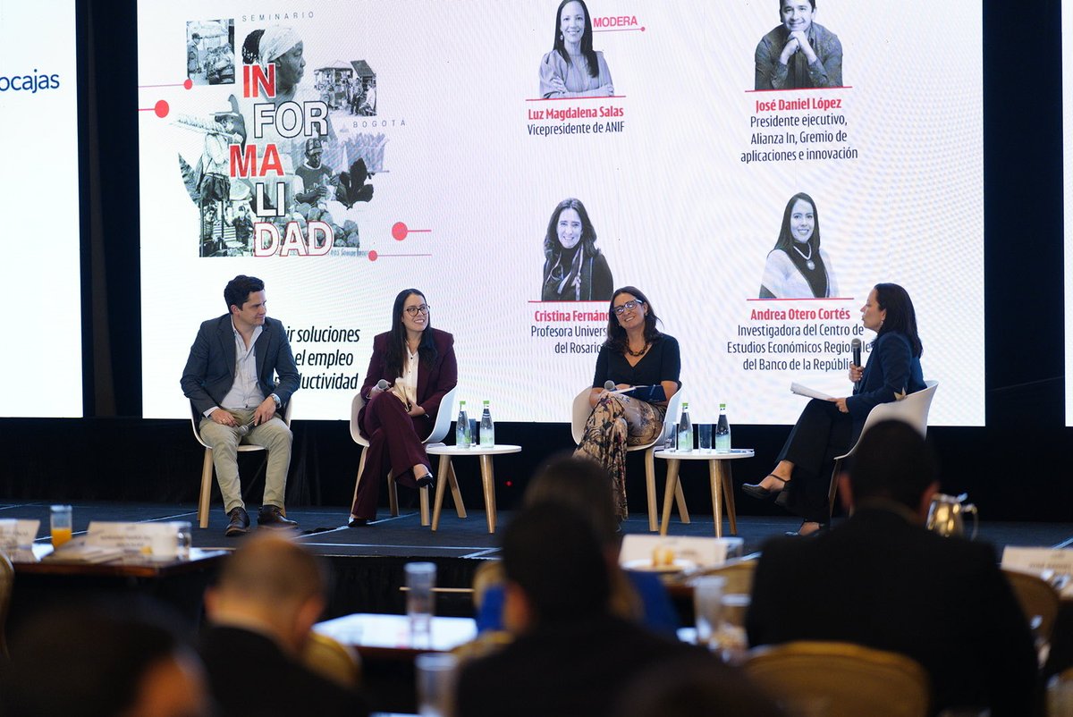 ¡Inicia el Panel 2 de Informalidad laboral! En donde se hablará de los retos y soluciones para la informalidad laboral. 

Modera Luz Magdalena Salas (<a href="/SalasLuzm/">luzm.salas</a>), vicepresidente de ANIF.

Nos acompañan: 

Andrea Otero Cortés (<a href="/acocotero/">Andrea Otero</a>), investigadora del <a href="/BancoRepublica/">Banco República 🇨🇴</a>.