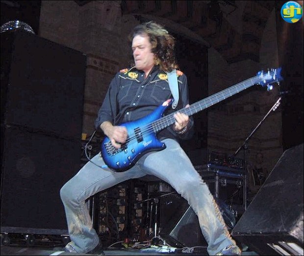 GH_Tourography's tweet photo. #OnThisDay in 2002, Glenn Hughes @glenn_hughes played LIVE w/ "LEGENDS OF ROCK" @ Corn Exchange in Cambridge, UK 🇬🇧 #GlennHughes #LOR #LegendsOfRock https://t.co/QBp4uriTr6