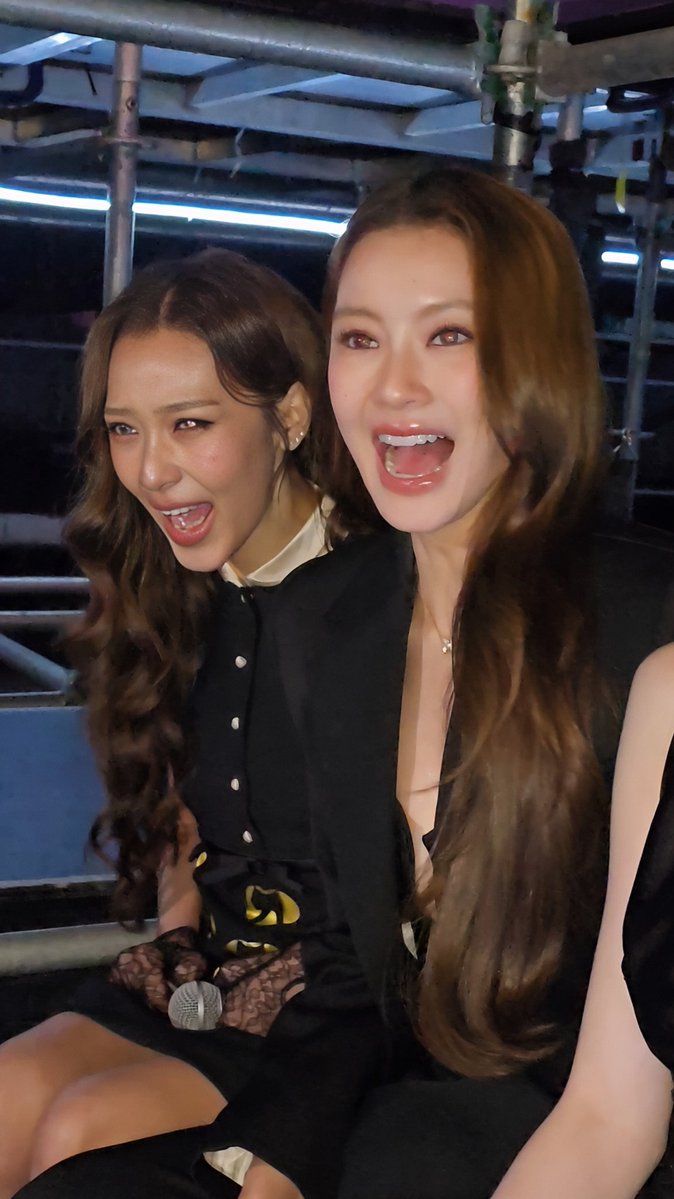 lunar_GMMTV's tweet image. เสิบพาบตอนดูไพหลอดจ้า ติ๊บร้าชาดีจัยมาดเยยเน้อะนุพูมจัยน้า
#Herรักของเธอ